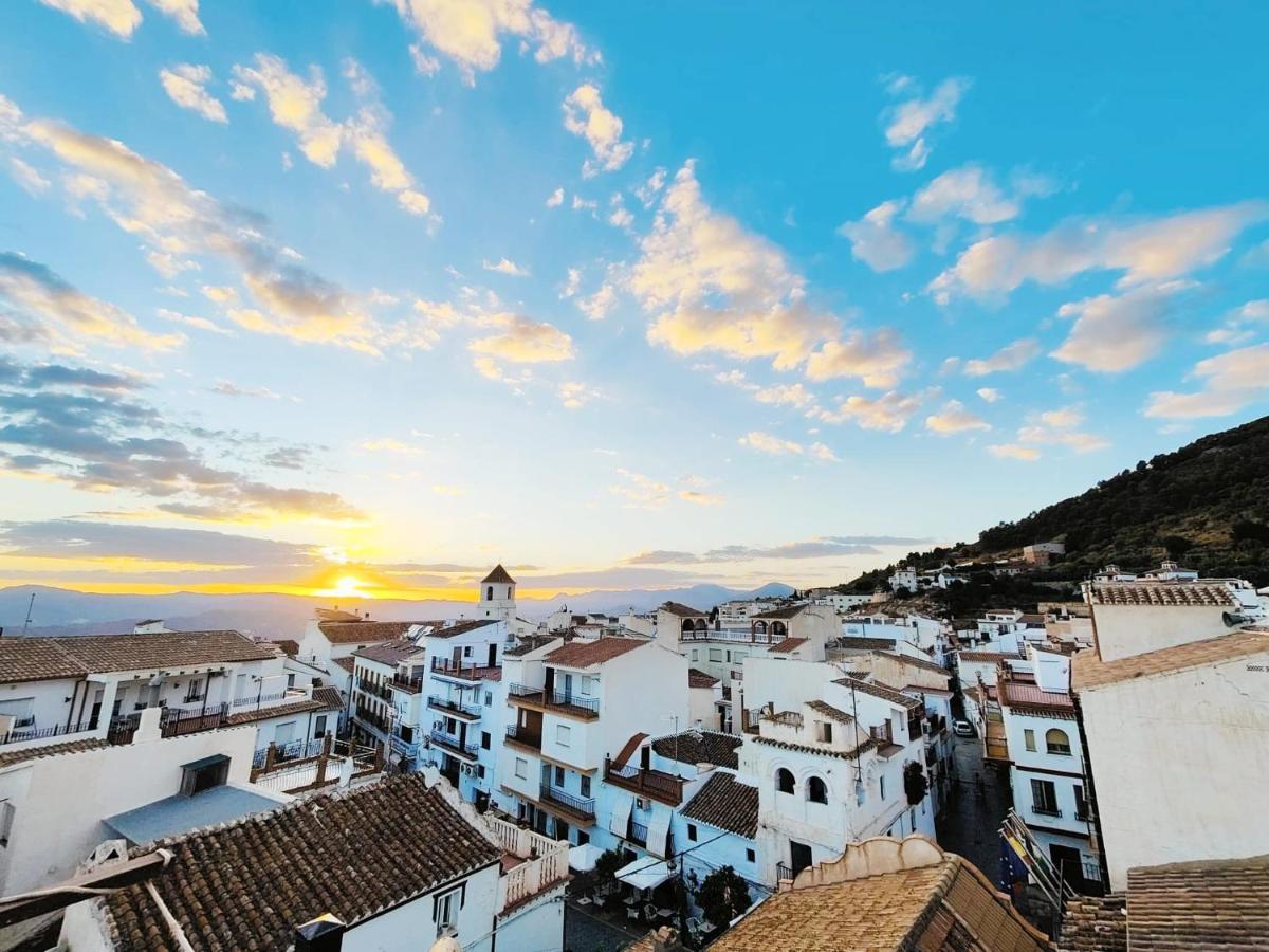 Modern, Bright And Comfortable Apartment With Shared Roof Terrace Canillas de Aceituno 외부 사진